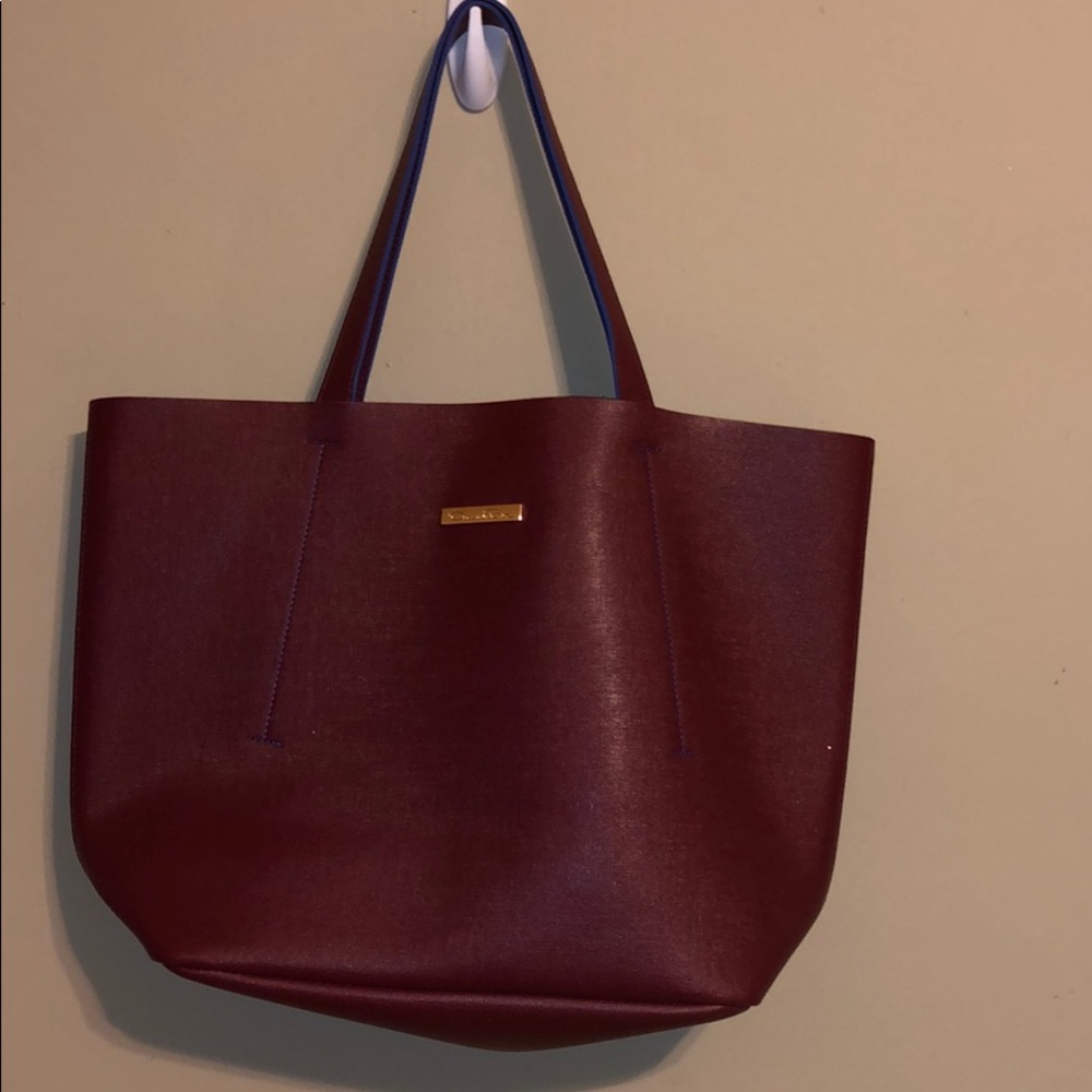 Red tote bag